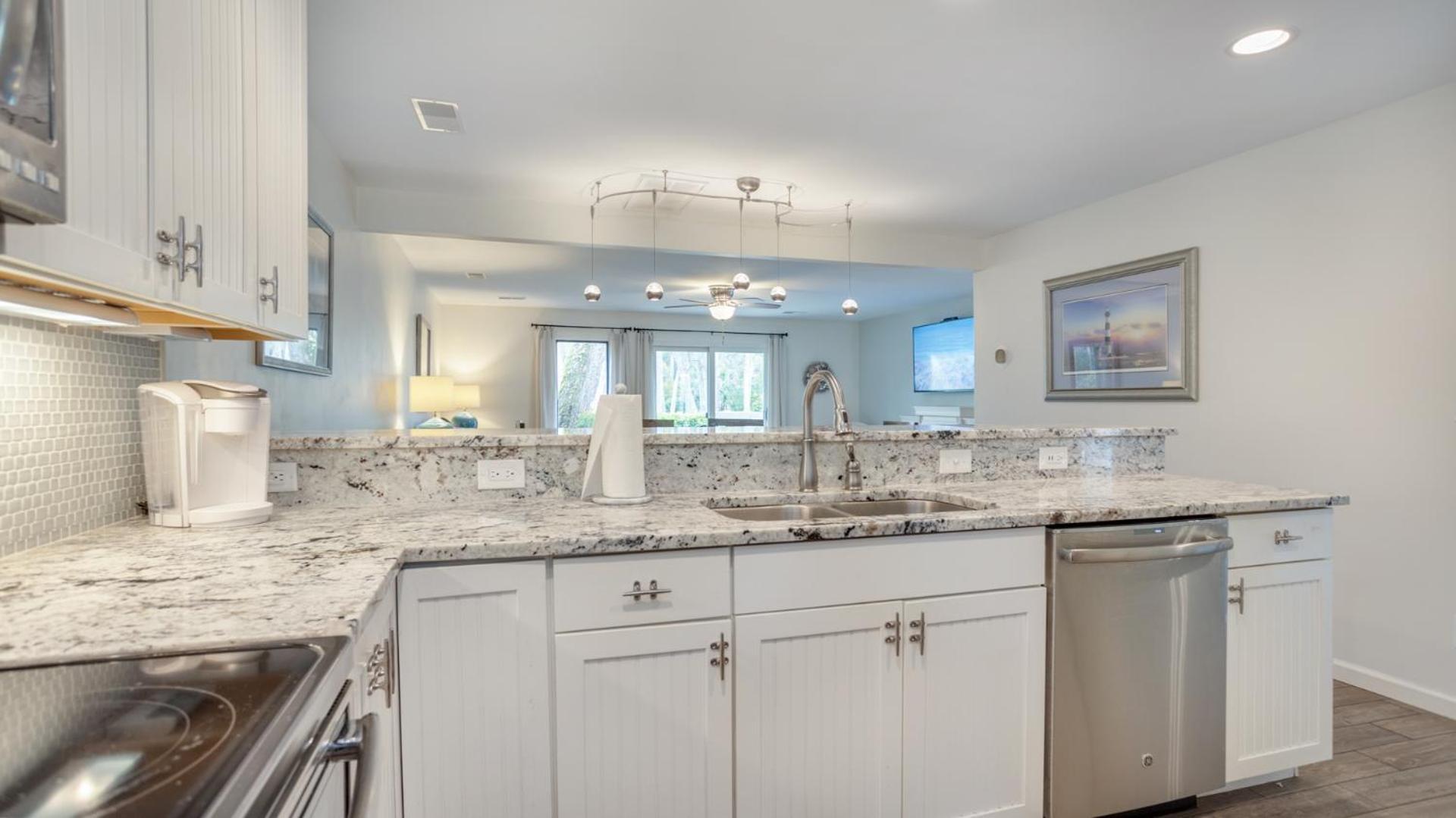 Complex Pool, Pet Friendly, Grill Villa Hilton Head Island Bagian luar foto